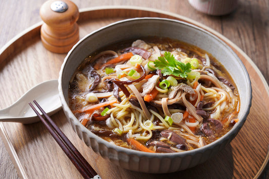 雞蛋干酸辣湯麵