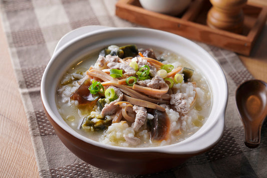 蛋干皮蛋瘦肉粥